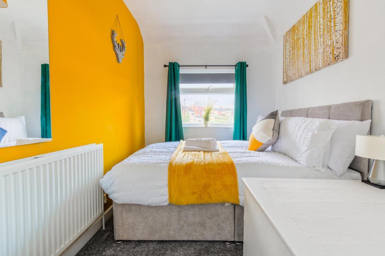 Rookwood House - Spacious Home With Free Parking - Short Stay Leeds Leeds  Exteriér fotografie
