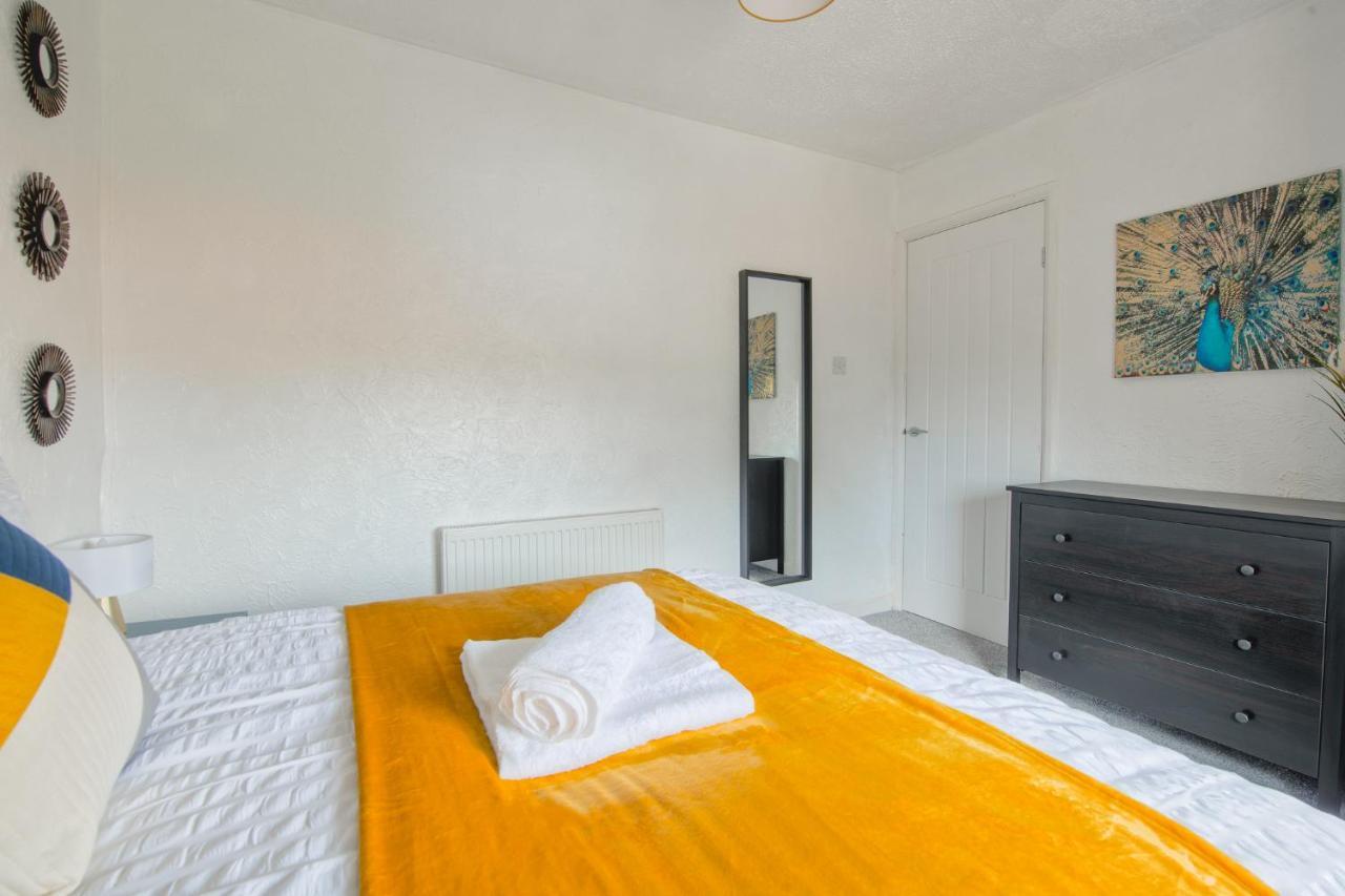 Rookwood House - Spacious Home With Free Parking - Short Stay Leeds Leeds  Exteriér fotografie