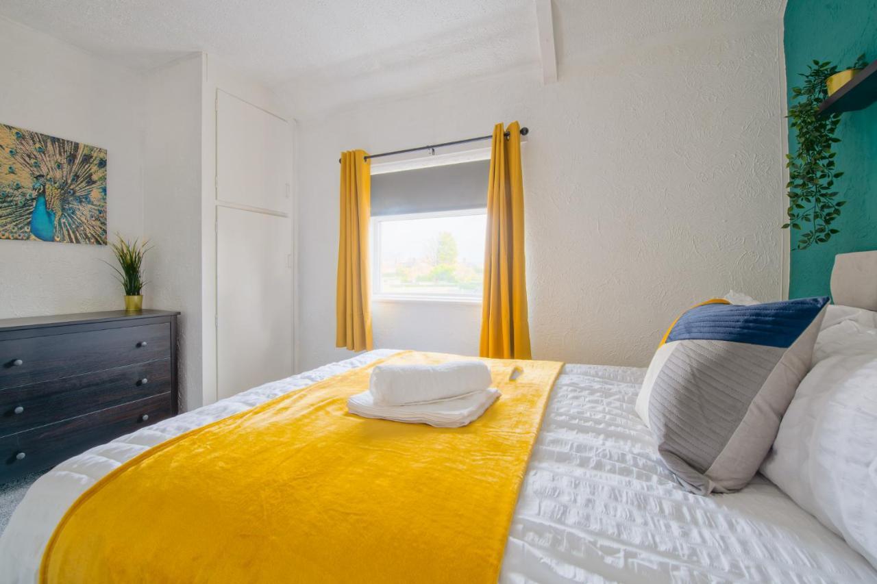 Rookwood House - Spacious Home With Free Parking - Short Stay Leeds Leeds  Exteriér fotografie