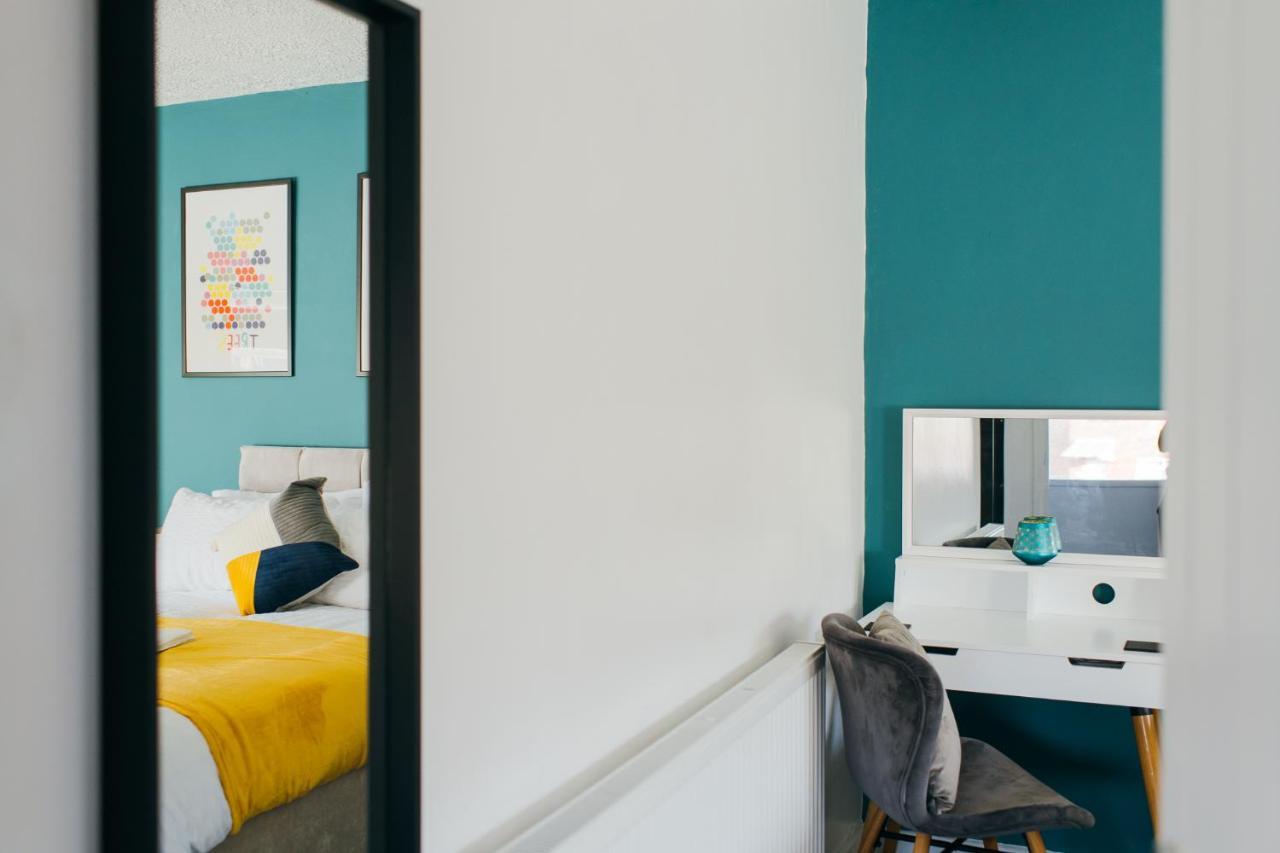 Rookwood House - Spacious Home With Free Parking - Short Stay Leeds Leeds  Exteriér fotografie
