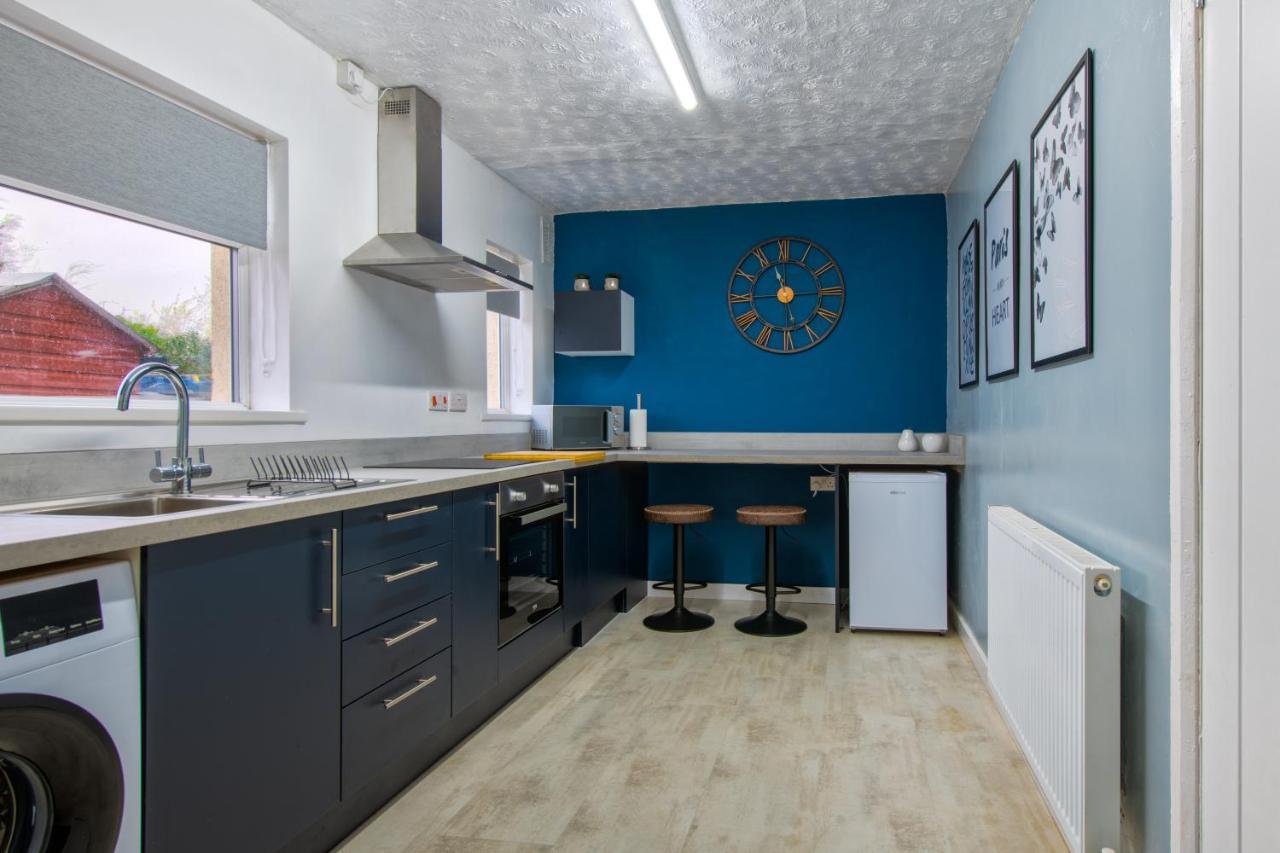 Rookwood House - Spacious Home With Free Parking - Short Stay Leeds Leeds  Exteriér fotografie