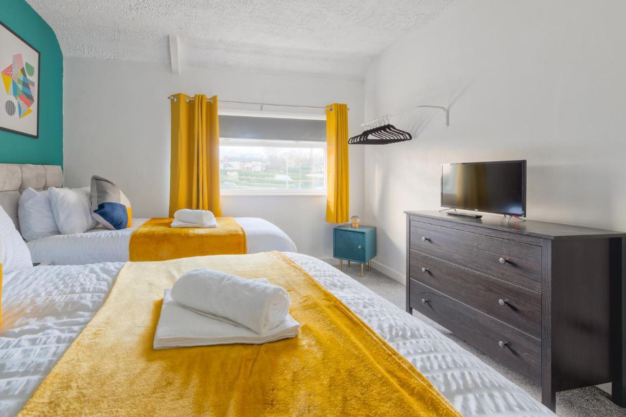 Rookwood House - Spacious Home With Free Parking - Short Stay Leeds Leeds  Exteriér fotografie