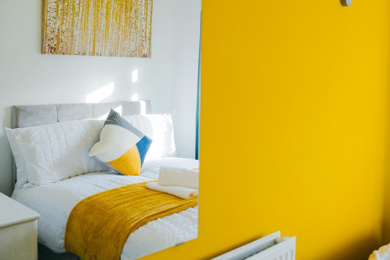 Rookwood House - Spacious Home With Free Parking - Short Stay Leeds Leeds  Exteriér fotografie